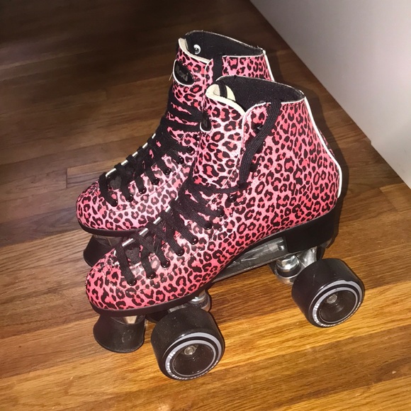 Moxi pink leopard skates Outlet